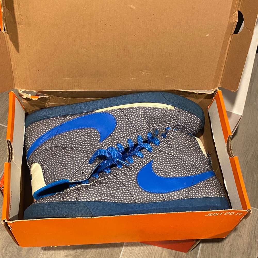 Nike SB Blazer Hi Premium 'Glow In The Dark' ‘07 RARE